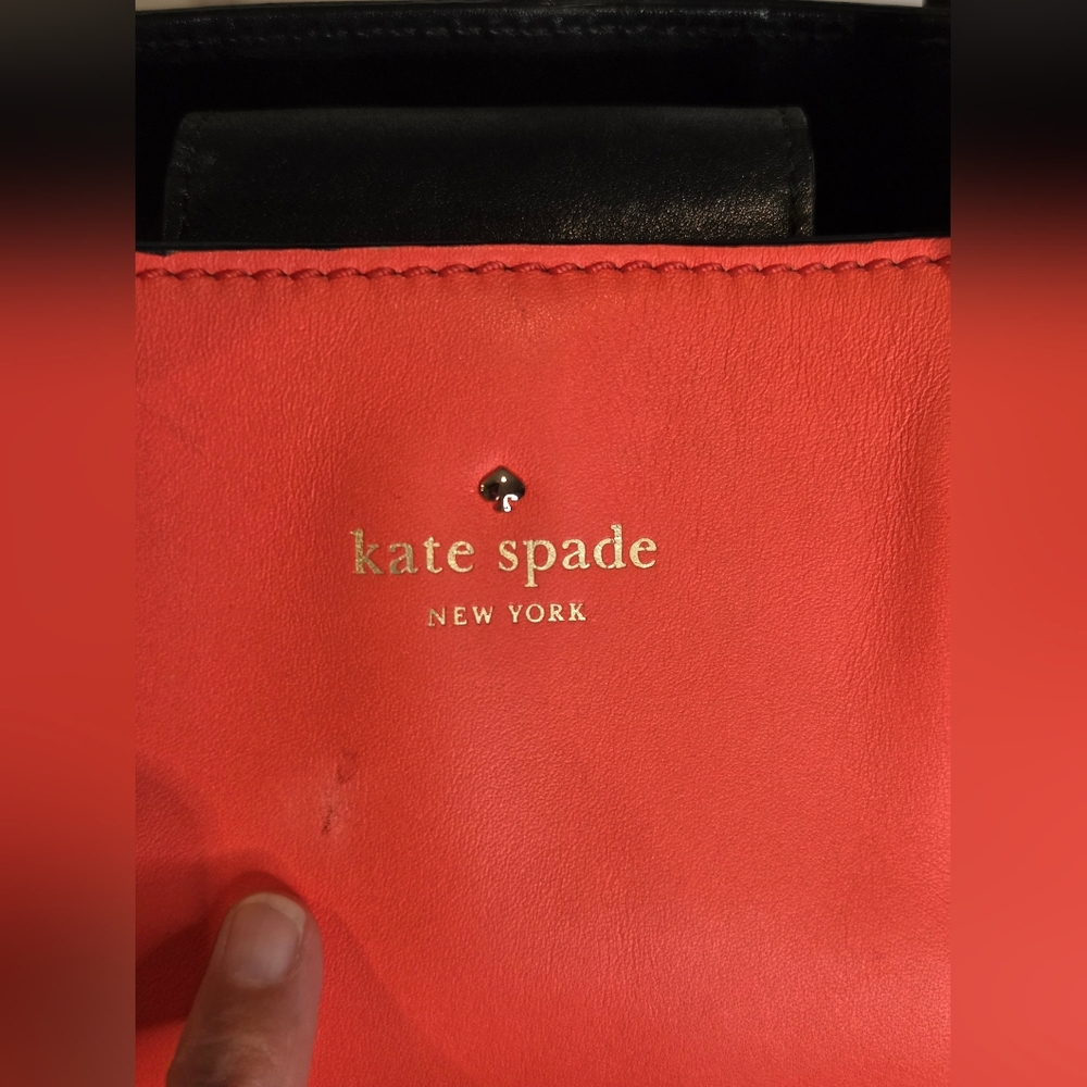 Kate Spade New York Brightspot Avenue Grayce Tote Storybook Lining - Picture 14 of 15